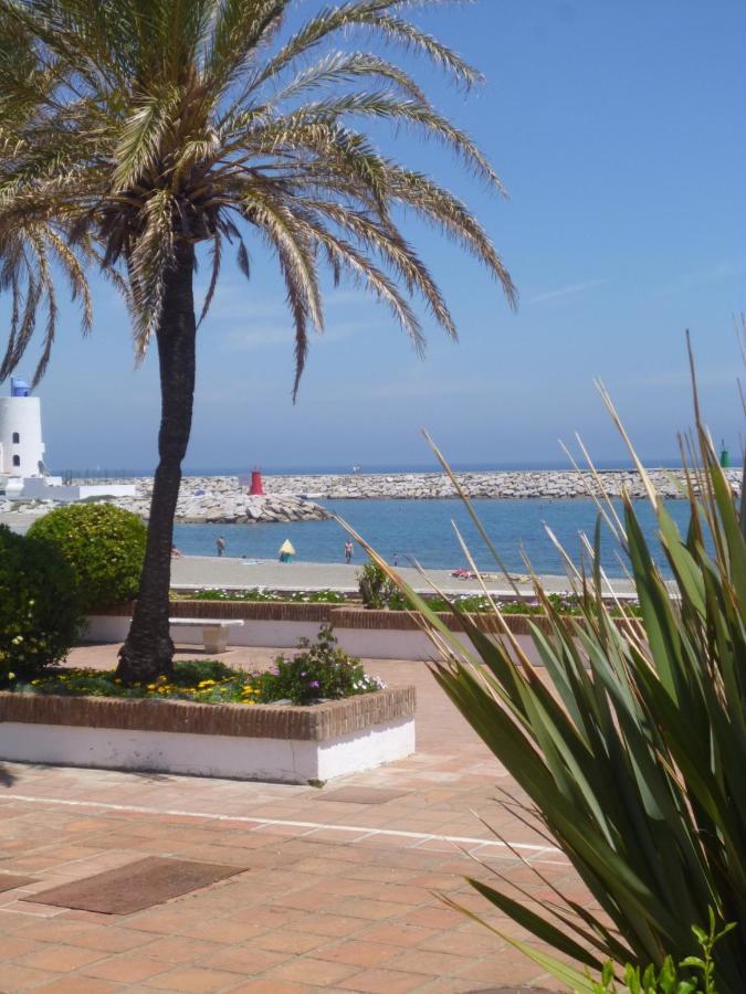 Beautiful Duquesa Harbour Apt 2001 Манилва Экстерьер фото